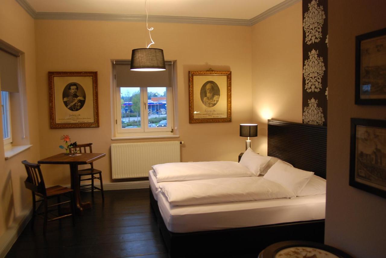 Gut Staudham Gasthof Und Events Hotell Wasserburg Exteriör bild
