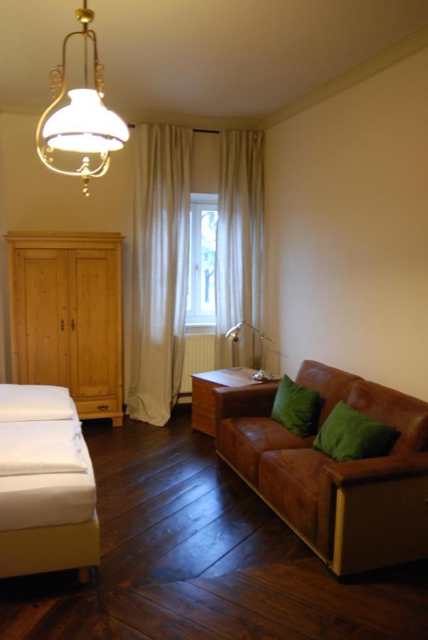 Gut Staudham Gasthof Und Events Hotell Wasserburg Exteriör bild