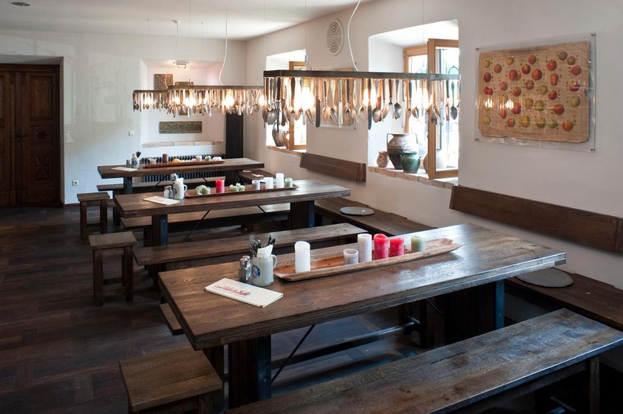 Gut Staudham Gasthof Und Events Hotell Wasserburg Exteriör bild