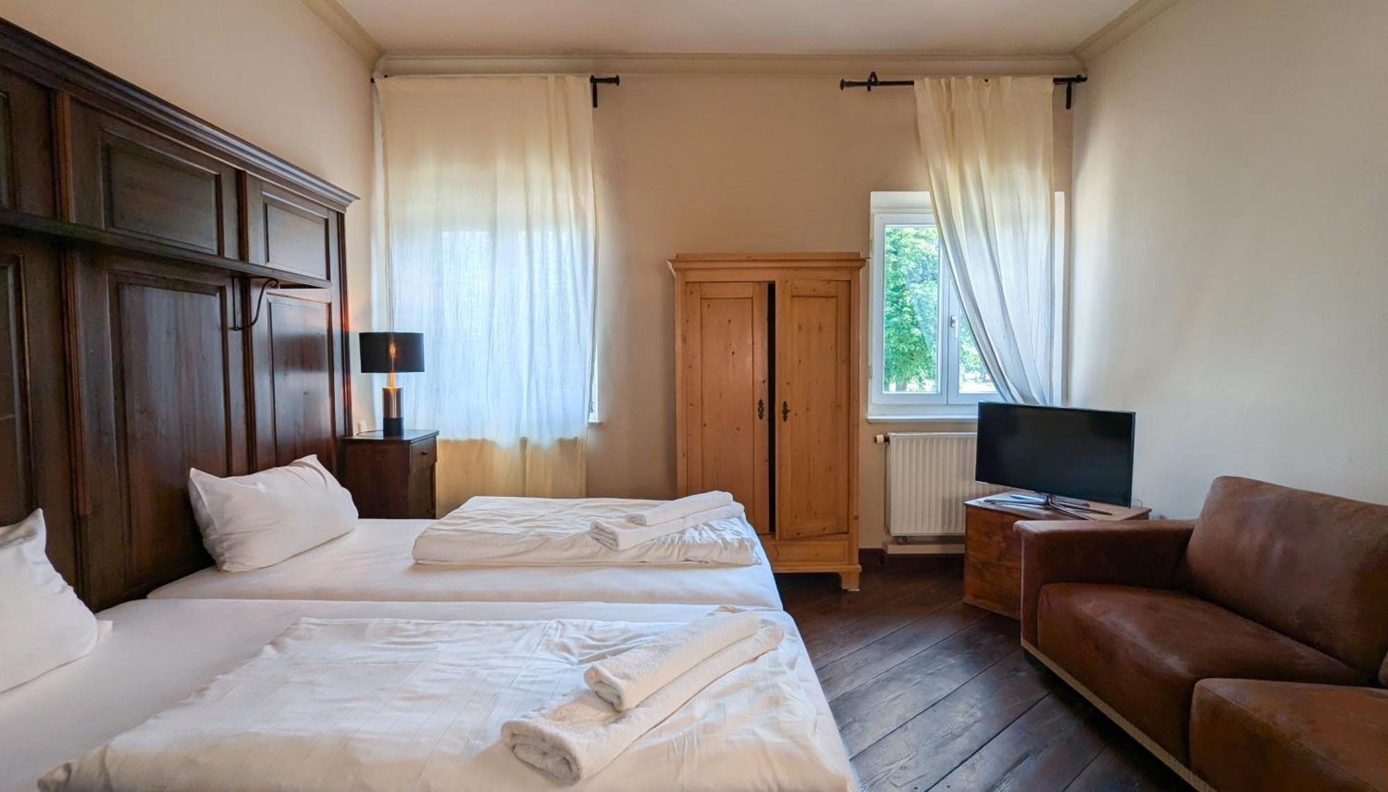 Gut Staudham Gasthof Und Events Hotell Wasserburg Exteriör bild